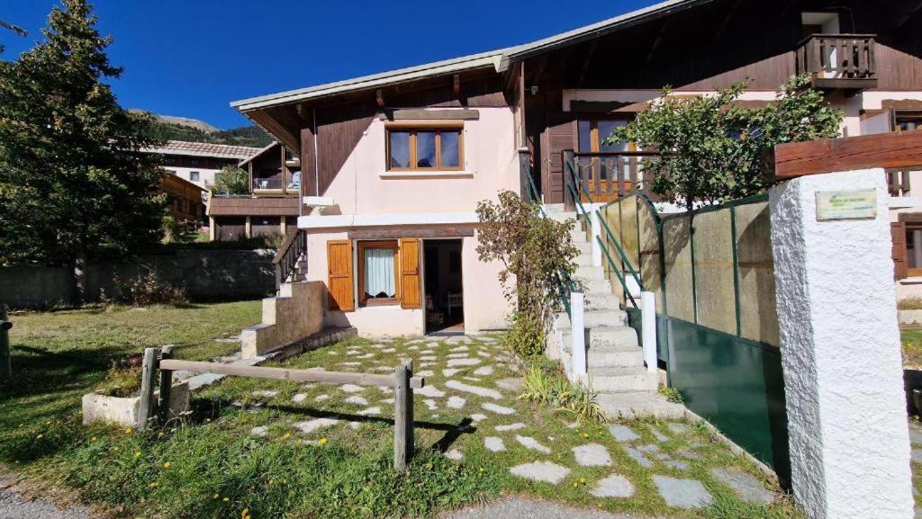 Chalet L'Acinos Montgenèvre Exteriör bild